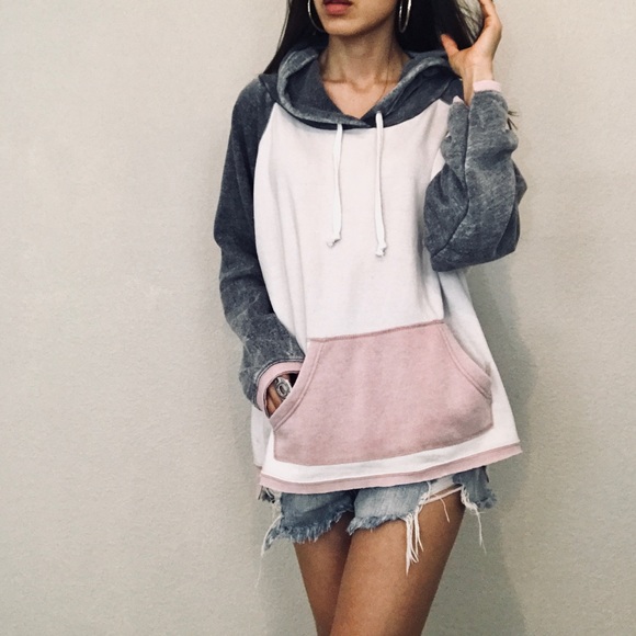 Brand new warm sweater shirt hoodie - Picture 4 of 8